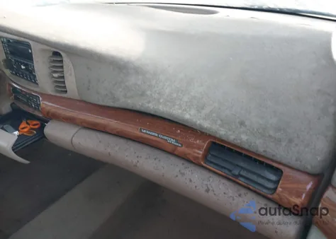 2000 Buick Lesabre Custom z USA, uszkodzony, nr VIN 1G4HP54K0Y4275603